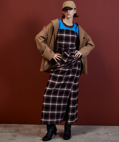 MAISON SPECIAL(メゾンスペシャル)の「Drape Dress with Babushka/バブーシュカ付きドレープワンピース(ワンピース・レディース・ブラウン/ベージュ/ブルー・36/38)」の9枚目の写真
