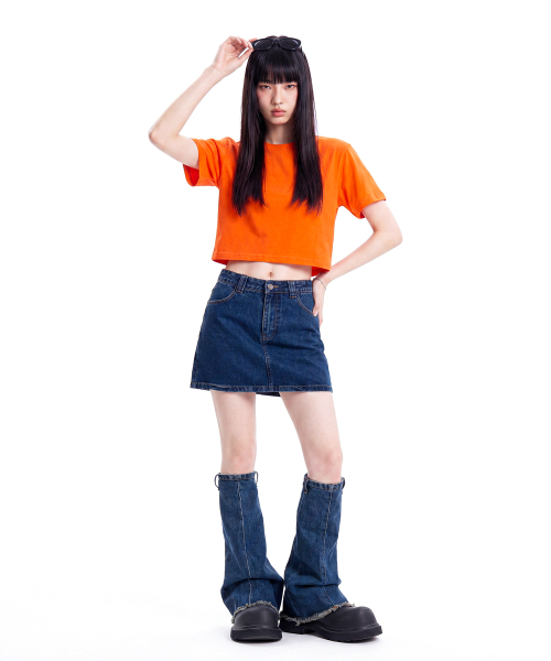 C WEAR BY THE GENIUS(シーウェアバイザジーニアス)の「オーバーサイズクロップTシャツオレンジ(Tシャツ/カットソー・レディース・その他・X-SMALL/SMALL/MEDIUM/LARGE/X-LARGE)」の2枚目の写真