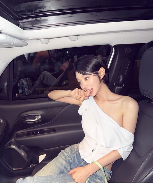 LOTSYOU（ロッツユー）の「LOTSYOU_Kendall Top WHITE（Tシャツ/カットソー・レディース・その他・SMALL/MEDIUM）」の14枚目の写真