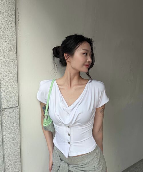 LOTSYOU（ロッツユー）の「LOTSYOU_Kendall Top WHITE（Tシャツ/カットソー・レディース・その他・SMALL/MEDIUM）」の15枚目の写真