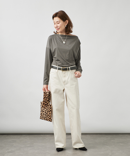 VERMEIL par iena(ヴェルメイユパーイエナ)の「ドレーププルオーバー(Tシャツ/カットソー・レディース・アイボリー/チャコールグレー/ブラック・FREE)」の16枚目の写真
