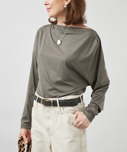 VERMEIL par iena(ヴェルメイユパーイエナ)の「ドレーププルオーバー(Tシャツ/カットソー・レディース・アイボリー/チャコールグレー/ブラック・FREE)」の19枚目の写真