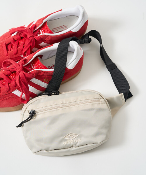 FREAK'S STORE(フリークスストア)の「UMBRO × FREAK'S STORE/アンブロ 別注 ウエストポーチ(ボディバッグ/ウエストポーチ・レディース・ドット/ブラック/ダークブラウン/ナチュラル・ONE SIZE)」の12枚目の写真