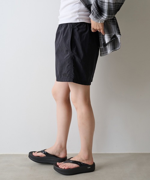 THE NORTH FACE（ザノースフェイス）の「【THE NORTH FACE】VERSATILE SHORT（その他パンツ・レディース・ブラック・M/L/XL）」の10枚目の写真