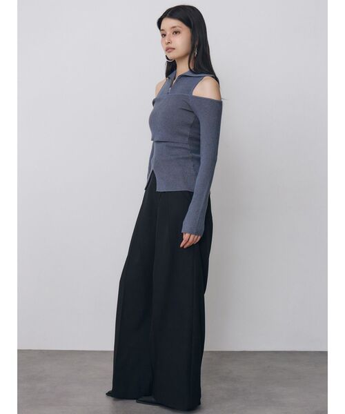 MURUA(ムルーア)の「オフショルレイヤードZIPニット(ニット/セーター・レディース・ブルー/ブラック/パープル/その他1・FREE)」の6枚目の写真
