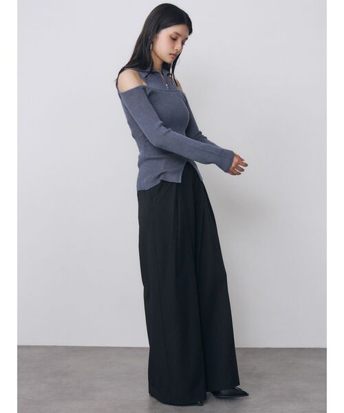 MURUA(ムルーア)の「オフショルレイヤードZIPニット(ニット/セーター・レディース・ブルー/ブラック/パープル/その他1・FREE)」の7枚目の写真