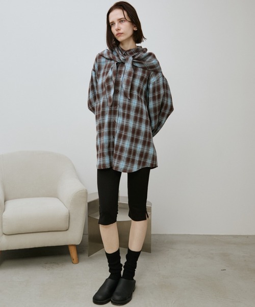 Auntie Rosa Holiday（アンティローザホリデー）の「オンブレチェックスカーフ付きシャツ（シャツ/ブラウス・レディース・ブラウン/ブラック・FREE）」の14枚目の写真