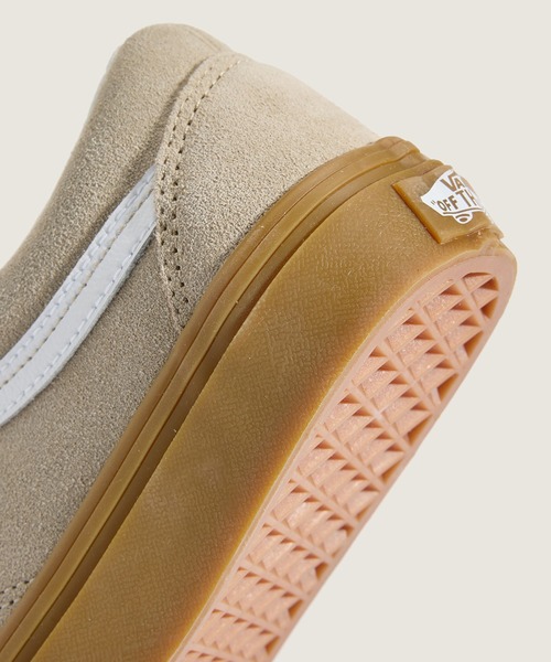VANS(バンズ)の「オールドスクール / Old Skool GUM ALUMINUM VN000D6W1O31(スニーカー・メンズ・ベージュ・9/10.5/12)」の5枚目の写真