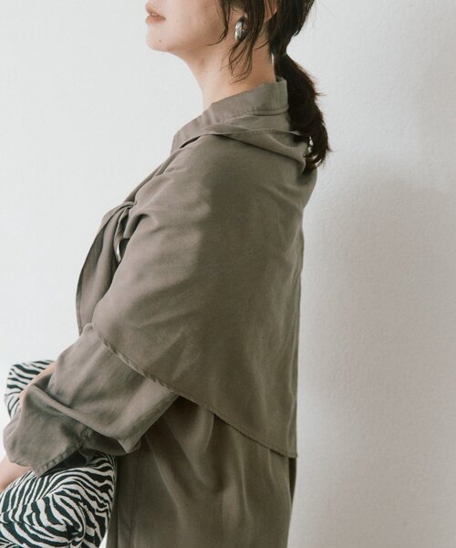 RIVE DROITE（リヴドロワ）の「ストール付ロングシャツワンピース（ワンピース・レディース・グレー系その他/イエロー・38/36）」の8枚目の写真