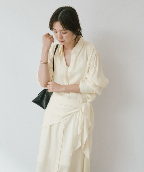 RIVE DROITE（リヴドロワ）の「ストール付ロングシャツワンピース（ワンピース・レディース・グレー系その他/イエロー・38/36）」の16枚目の写真