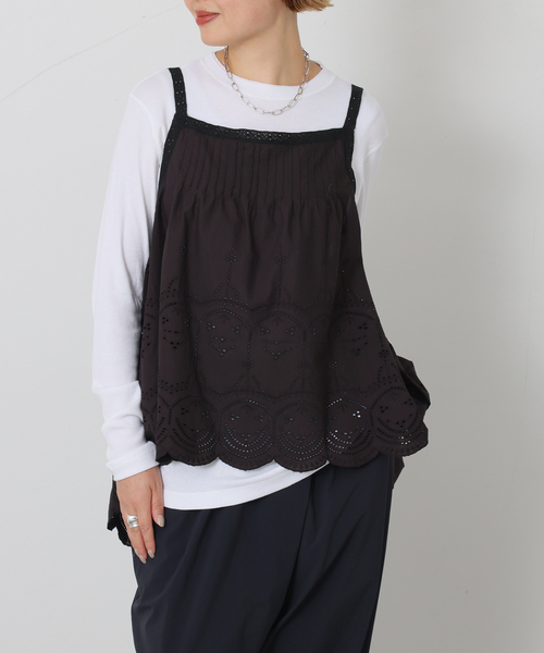JOURNAL STANDARD LUXE(ジャーナルスタンダード ラックス)の「カットワークレース キャミブラウス(シャツ/ブラウス・レディース・ホワイト/ブラック・FREE)」の6枚目の写真