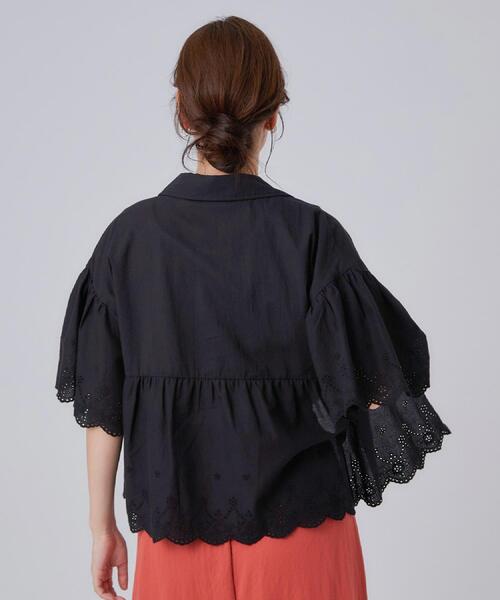 SHOO・LA・RUE（シューラルー）の「【洗濯機可/綿100％/体型カバー】刺繍レースがこなれ見え 二の腕が隠せる ペプラムブラウス（シャツ/ブラウス・レディース・ホワイト/ブラック/ブラウン系その他・00）」の10枚目の写真