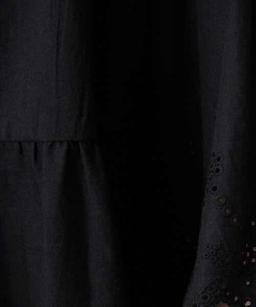 SHOO・LA・RUE（シューラルー）の「【洗濯機可/綿100％/体型カバー】刺繍レースがこなれ見え 二の腕が隠せる ペプラムブラウス（シャツ/ブラウス・レディース・ホワイト/ブラック/ブラウン系その他・00）」の16枚目の写真