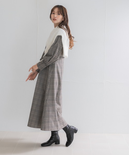 URBAN RESEARCH ROSSO WOMEN(アーバンリサーチ ロッソ)の「『一部WEB限定カラー』バイカラーチェックナローワンピース(ワンピース・レディース・ブラウン/ネイビー・FREE)」の7枚目の写真
