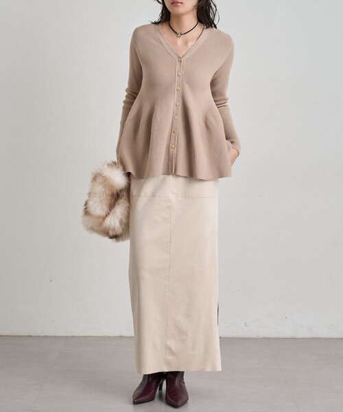 LOUNGEDRESS(ラウンジドレス)の「【JAPAN MADE】フェイクスウェードタイトスカート(スカート・レディース・カーキ/アイボリー・36/38)」の9枚目の写真