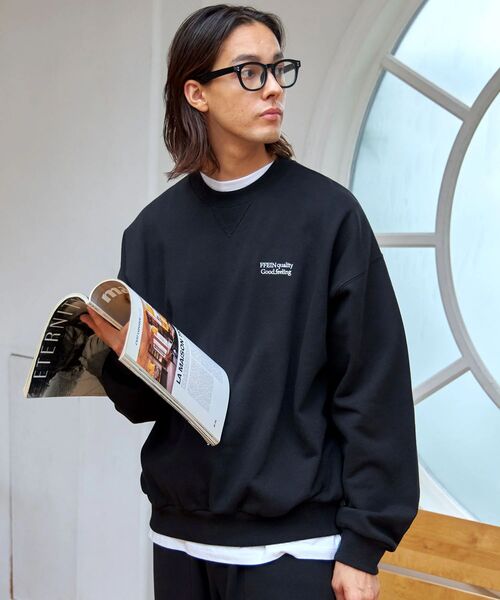 FFEIN(フェイン)の「*新色追加【FFEIN(フェイン)】ワンポイントロゴプルオーバースウェット / ワイドシルエット 男女兼用(スウェット・メンズ・ブラウン/ピンク/ネイビー/ブラック/アッシュグレー/ワイン・SMALL/MEDIUM/LARGE)」の12枚目の写真