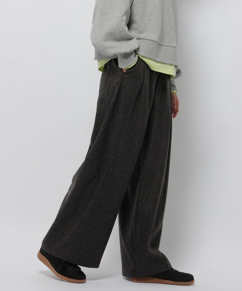 niko and...(ニコアンド)の「ネップタックワイドパンツ(スラックス・レディース・ダークブラウン/キャメル・LARGE/MEDIUM)」の10枚目の写真