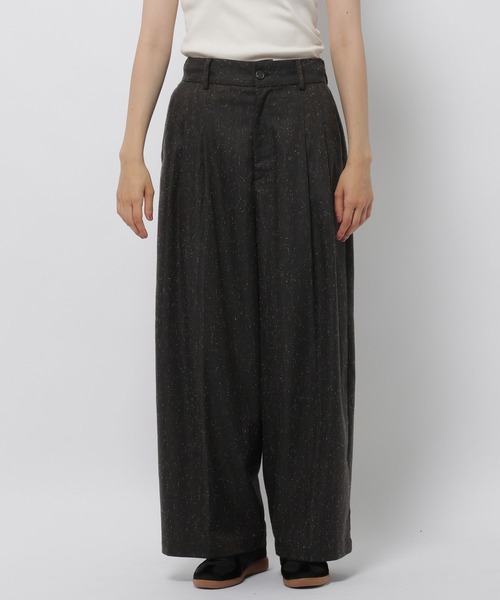 niko and...(ニコアンド)の「ネップタックワイドパンツ(スラックス・レディース・ダークブラウン/キャメル・LARGE/MEDIUM)」の15枚目の写真