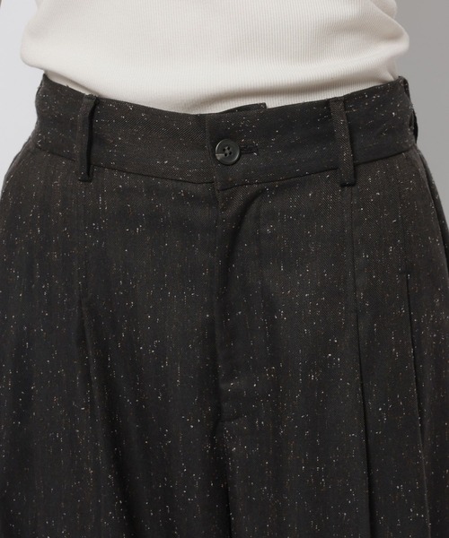 niko and...(ニコアンド)の「ネップタックワイドパンツ(スラックス・レディース・ダークブラウン/キャメル・LARGE/MEDIUM)」の18枚目の写真