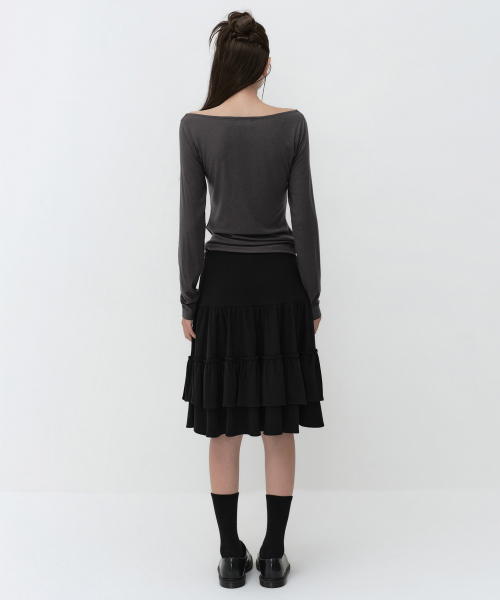 MUSINSA STANDARD WOMAN（ムシンサスタンダードウーマン）の「ウィメンズジャージティアードニーレングススカート[ブラック]（スカート・レディース・その他・LARGE/MEDIUM/SMALL/X-SMALL）」の3枚目の写真