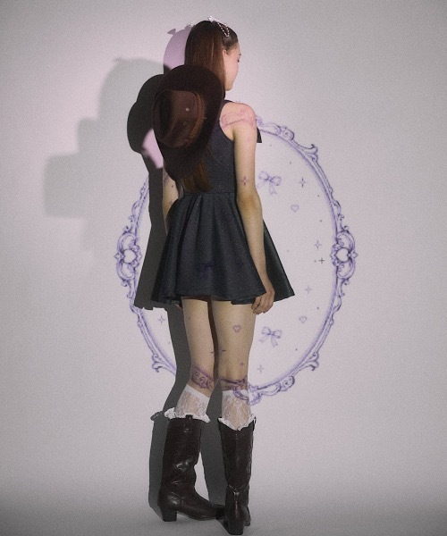 lilLilly(リルリリー)の「ラメリボンミニワンピース(ワンピース・レディース・ネイビー/グレー・FREE)」の6枚目の写真