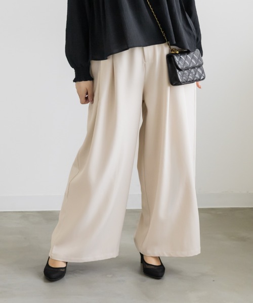 CLETTE(クレット)の「ワイドパンツ(その他パンツ・レディース・グレー/ブラック/ライトベージュ・LL/4L/3L)」の1枚目の写真