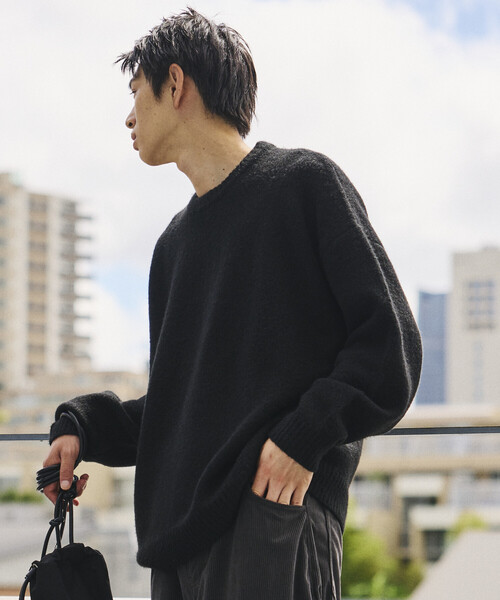 FREAK'S STORE(フリークスストア)の「限定展開 ウールブレンド ニット クルーネック プルオーバー(ニット/セーター・メンズ・ブラック/ベージュ/サックスブルー/チャコールグレー・MEDIUM/LARGE)」の21枚目の写真