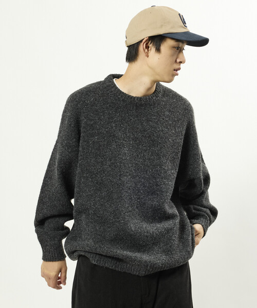 FREAK'S STORE(フリークスストア)の「限定展開 ウールブレンド ニット クルーネック プルオーバー(ニット/セーター・メンズ・ブラック/ベージュ/サックスブルー/チャコールグレー・MEDIUM/LARGE)」の6枚目の写真