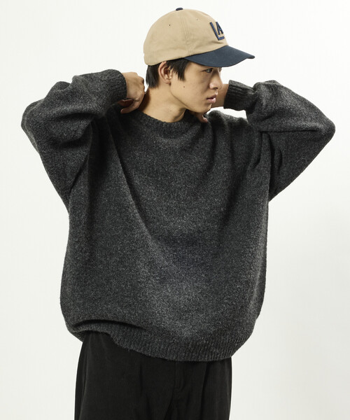 FREAK'S STORE(フリークスストア)の「限定展開 ウールブレンド ニット クルーネック プルオーバー(ニット/セーター・メンズ・ブラック/ベージュ/サックスブルー/チャコールグレー・MEDIUM/LARGE)」の7枚目の写真