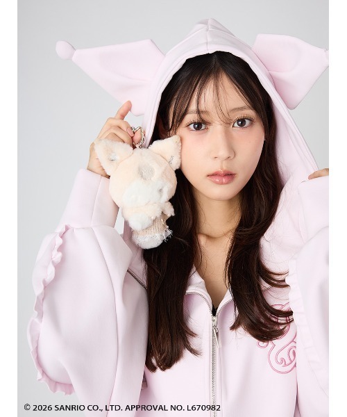 SNIDEL(スナイデル)の「【クロミ】プレミアムパーカー(パーカー・レディース・アイボリー/ダークグレー・F)」の6枚目の写真