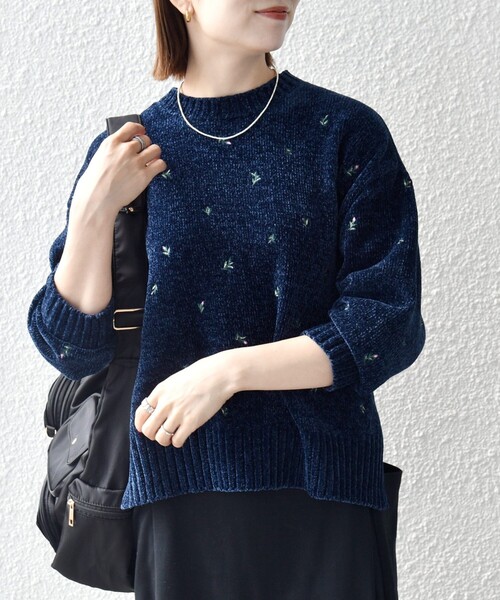 SHIPS any(シップス エニィ)の「〈手洗い可能〉フラワー 刺繍 クルーネック プルオーバー(ニット/セーター・レディース・ブラウン/ネイビー・ONE SIZE)」の11枚目の写真