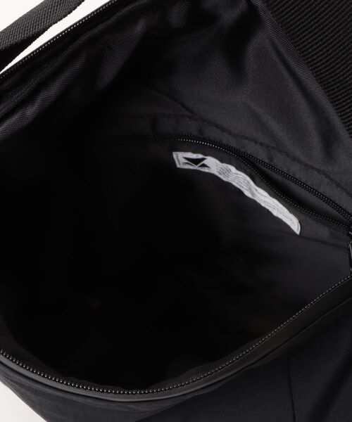 MAKAVELIC(マキャベリック)の「【NO】【MAKAVELIC】【BUZZ SL01 SLING BAG / ショルダーバッグ】(ショルダーバッグ・メンズ・ダークネイビー・FREE)」の4枚目の写真
