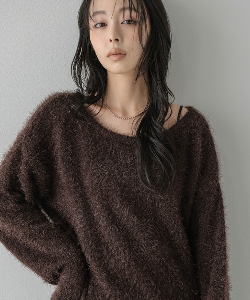 AMELY(エミリー)の「シャギーニットプルオーバー/サイドドロスト/リボン(ニット/セーター・レディース・ベージュ/グレー/ブラウン/ブラック/レッド・フリー)」の16枚目の写真