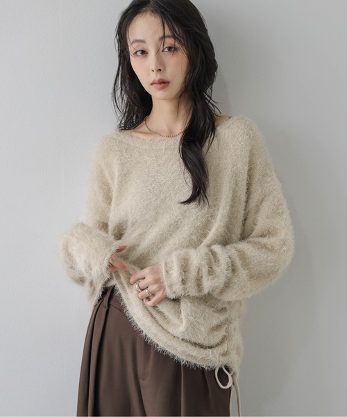 AMELY(エミリー)の「シャギーニットプルオーバー/サイドドロスト/リボン(ニット/セーター・レディース・ベージュ/グレー/ブラウン/ブラック/レッド・フリー)」の20枚目の写真