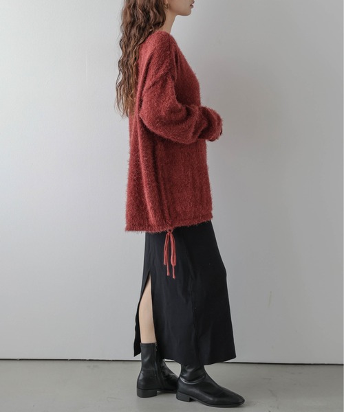 AMELY(エミリー)の「シャギーニットプルオーバー/サイドドロスト/リボン(ニット/セーター・レディース・ベージュ/グレー/ブラウン/ブラック/レッド・フリー)」の21枚目の写真