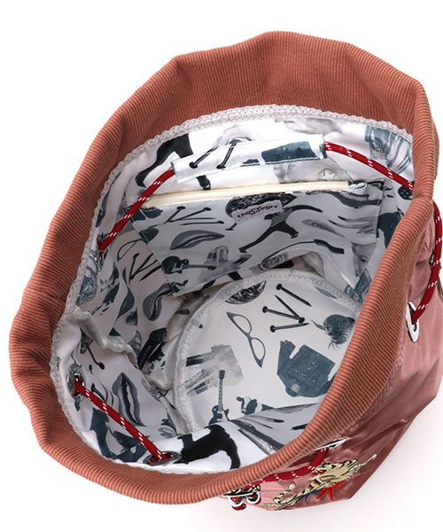 Casselini（キャセリーニ）の「CASSELINI/キャセリーニ/Embroidery BackpackⅡ（バックパック/リュック・レディース・ピンク/チャコール/アイボリー/カーキ・FREE）」の5枚目の写真