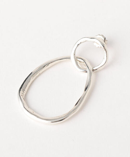 VELATTI（ヴェラッティ）の「＜VELATTI＞ダブルリングピアス（ピアス（両耳用）・レディース・シルバー・FREE）」の3枚目の写真