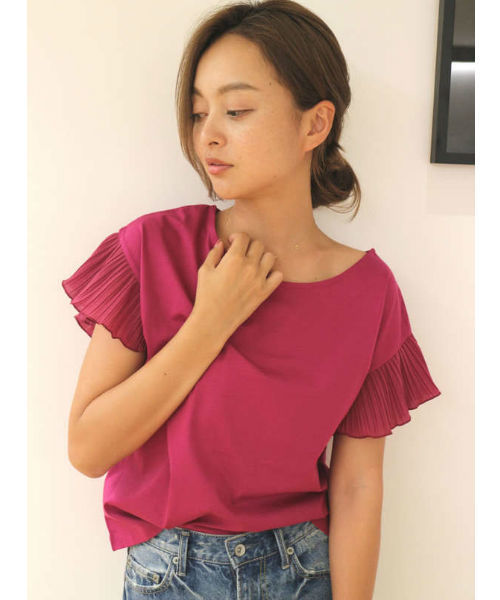 FREE'S MART(フリーズマート)の「【追加生産】袖プリーツカットソー(Tシャツ/カットソー・レディース・ブルー/ネイビー/ホワイト/ピンク・FREE)」の1枚目の写真