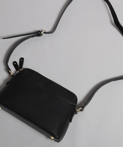 PLAIN CLOTHING（プレーンクロージング）の「ミニマムショルダーバッグ【PLAIN CLOTHING】（ショルダーバッグ・レディース・ネイビー/モカ/グレー/キャメル/ブラック/レッド・FREE）」の2枚目の写真