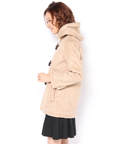 CIAOPANIC（チャオパニック）の「【Ｃｉａｏｐａｎｉｃ】フェイクムートンダッフルコート（ダッフルコート・レディース・キャメル/ベージュ・FREE）」の3枚目の写真