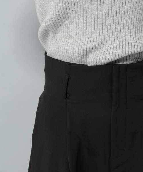 Andemiu（アンデミュウ）の「リボンツキワイドパンツ779254（その他パンツ・レディース・ブラック/キャメル・MEDIUM/SMALL）」の14枚目の写真