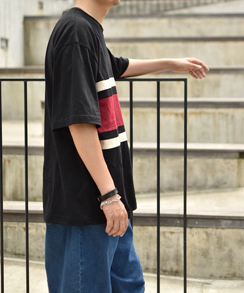 kutir（クティール）の「color bloking TEE / 配色ビッグTシャツ　ハーフスリーブ（Tシャツ/カットソー・メンズ・ホワイト/ブラック/ブラウン・MEDIUM/LARGE）」の9枚目の写真