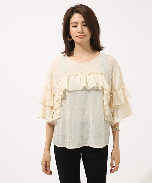 AZUL by moussy（アズールバイマウジー）の「ダブルフリルブラウス（Tシャツ/カットソー・レディース・ブラック/オフホワイト/ライトカーキ・MEDIUM/SMALL）」の14枚目の写真