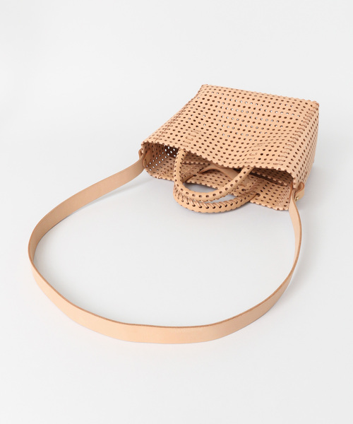 irose（イロセ）の「irose KAGO TOTE BAG 02（ショルダーバッグ