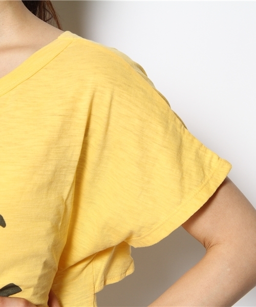 Kastane（カスタネ）の「【Kastane】BACKねじれNYCT（Tシャツ/カットソー・レディース・オフホワイト/イエロー・FREE）」の8枚目の写真