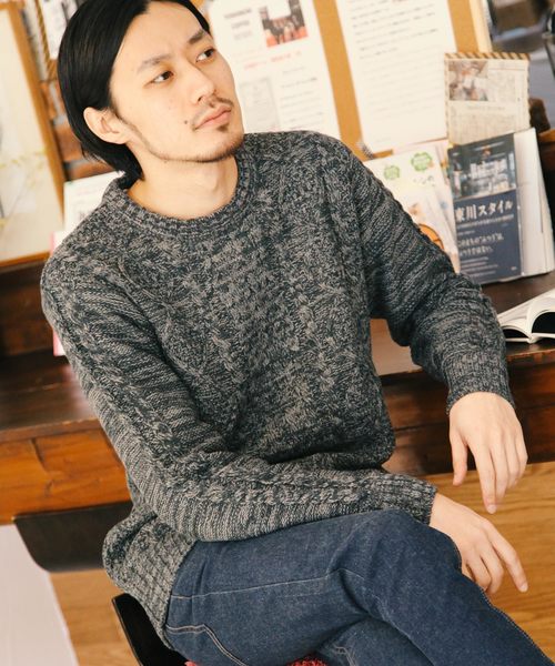 セール クルーネックケーブルニットセーター ローゲージニット