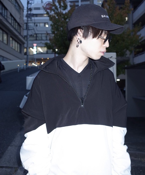 AFYF(エーエフワイエフ)の「AFYF 2018 POLY OVERSIZE ハーフZIP(その他アウター・メンズ・ホワイト×ブラック/ブラック×ホワイト・FREE)」の8枚目の写真