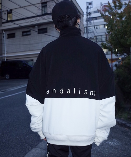 AFYF(エーエフワイエフ)の「AFYF 2018 POLY OVERSIZE ハーフZIP(その他アウター・メンズ・ホワイト×ブラック/ブラック×ホワイト・FREE)」の14枚目の写真