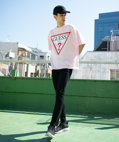Guess(ゲス)の「∴WEGO/GUESS別注プリントビッグシルエットTシャツ(Tシャツ/カットソー・メンズ・ホワイト/ブラック/ライトピンク/オレンジ・MEDIUM/LARGE)」の22枚目の写真