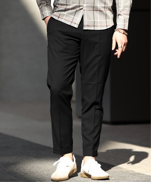EDIFICE(エディフィス)の「TRギャバ イージーテーパー パンツ(その他パンツ・メンズ・チャコールグレー/ブラック/ネイビー/ブラウン・LARGE/MEDIUM/SMALL)」の2枚目の写真
